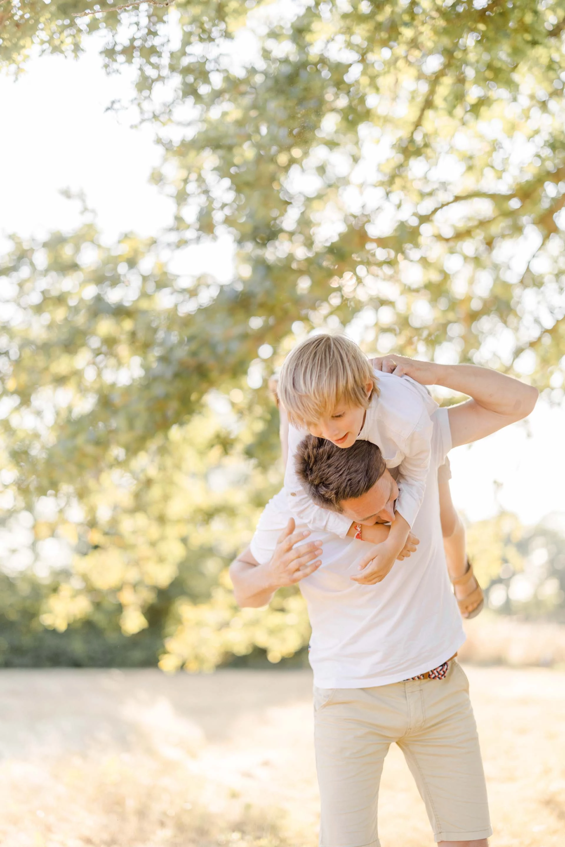 bonheur main enfant événement amour